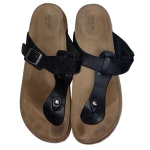*mossimo supply co- black and brown sandals
